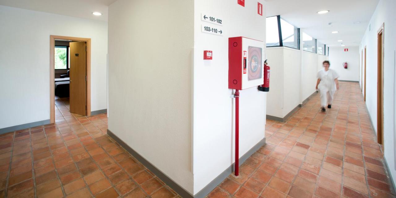 As Hoteles Altube Zuia Bagian luar foto